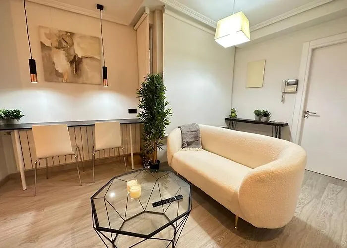 Amazing Suite, Center ויגו